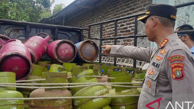 Polisi Bongkar Praktik Pengoplosan Elpiji di Tangerang, Elpiji 3 Kg Subsidi Dioplos ke Elpiji 12 Kg