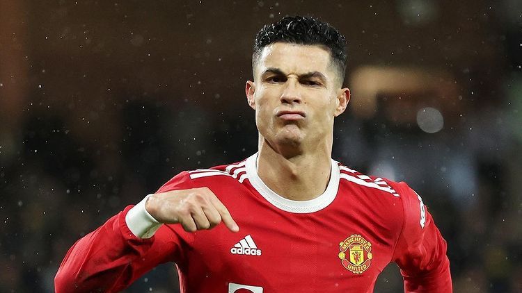 Emosi Gegara Kalah Tanding, Cristiano Ronaldo Banting Ponsel Penggemar, Polisi Bertindak