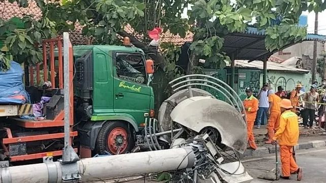 Kecelakaan Maut di Bekasi yang Tewaskan 10 Orang Diduga karena Rem Blong, Sopir Truk Akan Jadi Tersangka