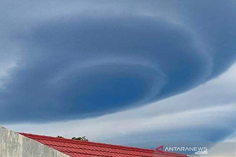 BMKG Sebut Awan Berbentuk UFO yang Muncul di Langit Banda Aceh Berbahaya, Kenapa?
