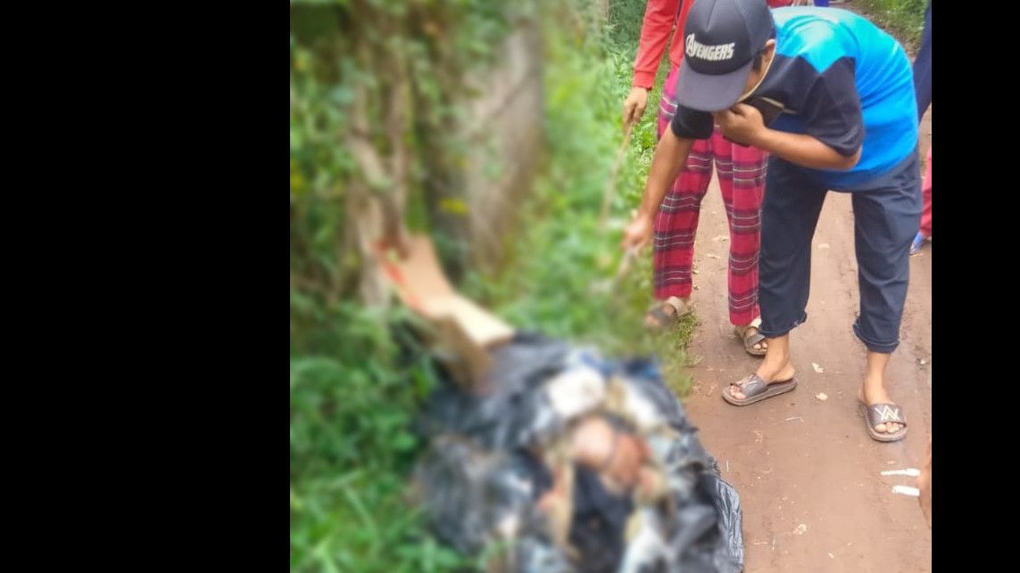 Geger Warga Cibinong Bogor Temukan Mayat Wanita Dalam Karung, Polisi Masih Selidiki