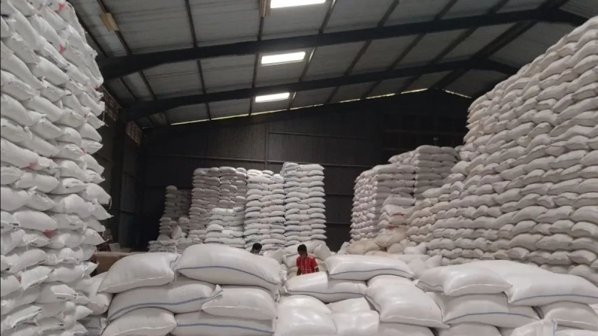 Mentan Klaim Indonesia Ekspor 2 Ton Beras Kalimatan per Bulan ke Malaysia