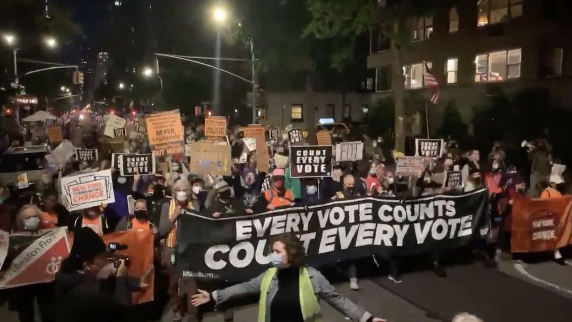 Unjuk Rasa di New York Ricuh, Polisi Tangkap 58 Demonstran
