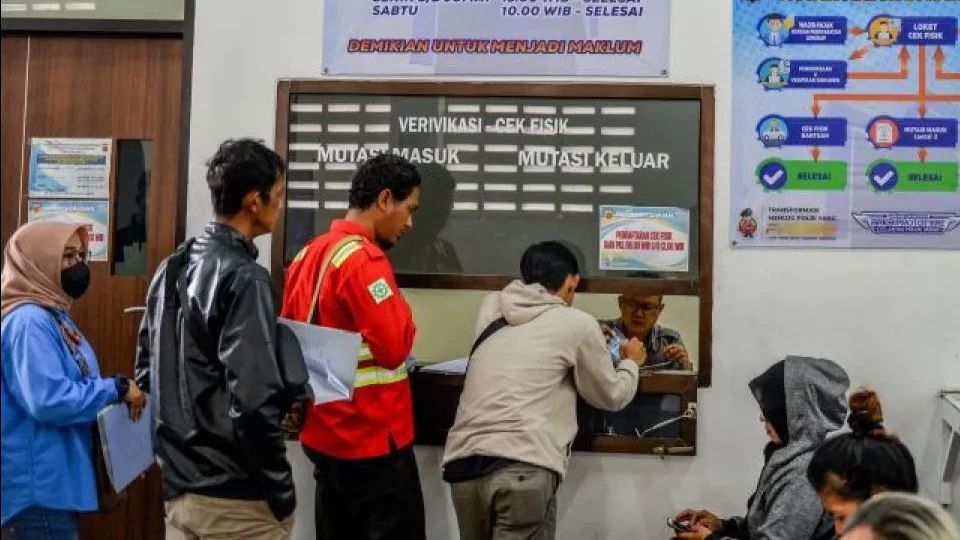 Korlantas Berlakukan BPKB Elektronik untuk Kendaraan Roda Empat Baru, Motor Belum