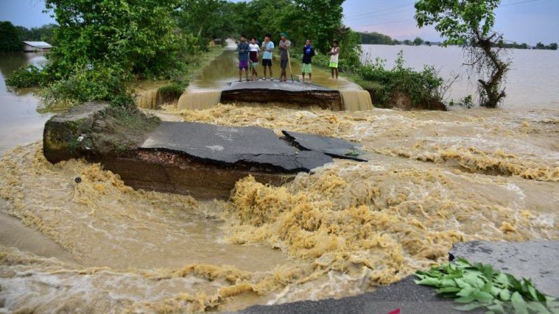 Banjir Bandang dan Longsor Terjang India, 25 Tewas dan Ratusan Ribu Warga Mengungsi