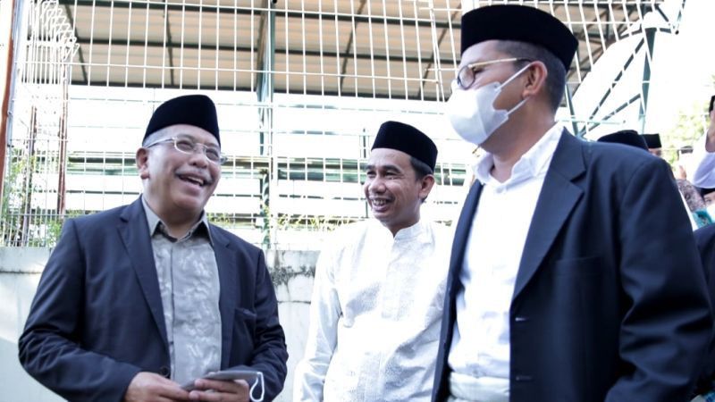 Momen Ilham Arief Sirajuddin Tersenyum Manis Bareng Danny Pomanto di Makassar