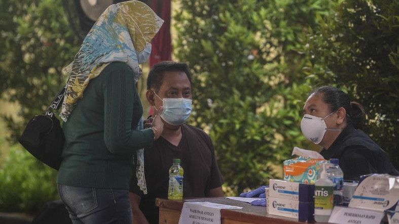 Jenazah Pramugara Sriwijaya Air SJ182 Dikembalikan ke Keluarga, Ayah: Doakan Okky Syahid