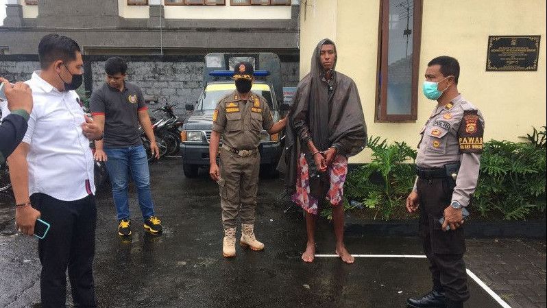 Turis WN Belanda Stres Mengamuk Tak Dikasih Roti di Swalayan Bali, Polisi Amankan Pelaku