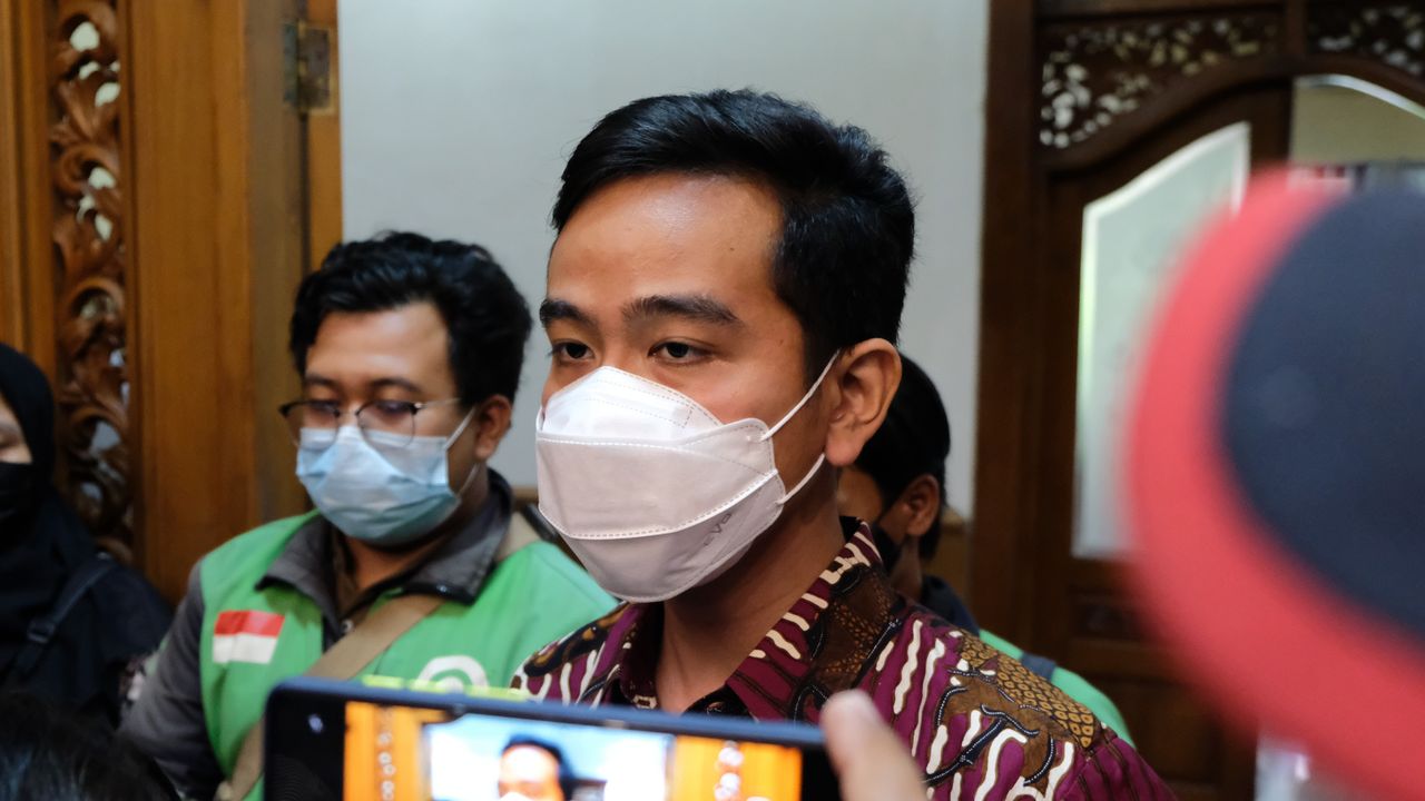 Kasus COVID-19 Masih Tinggi, Gibran Minta Warga Solo Jangan Euforia Soal Pelonggaran PPKM