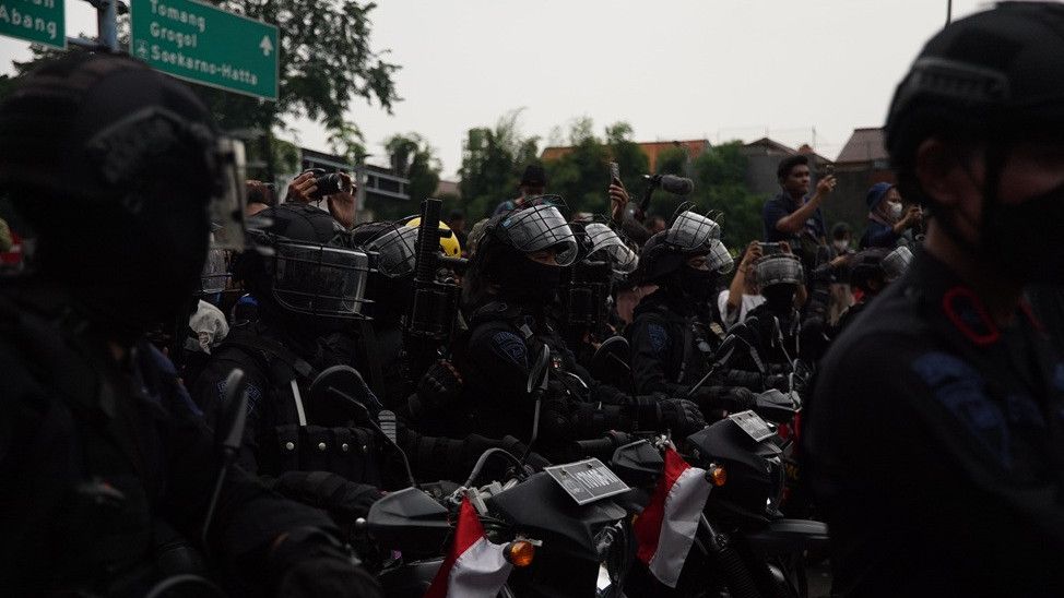 76,2 Persen Publik Percaya Kinerja Polri Pasca Kerusuhan, Kapolri: Motivasi Agar Tetap Amanah