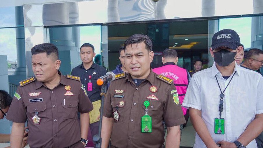 Setelah Penetapan Tersangka, Sejumlah Saksi Kembalikan Uang Kasus Korupsi PDAM Makassar ke Kejati Sulsel, Totalnya Rp1,5 miliar Lebih