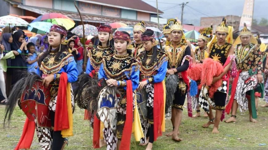 Acara Grebek Suro di Bengkulu Dimeriahkan 26 Grup Kesenian Kuda Kepang