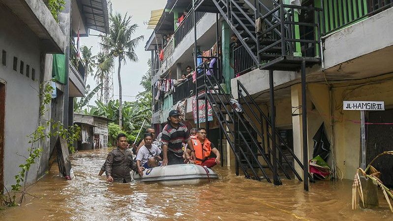 Sebanyak 19 RT di DKI Jakarta Terendam Banjir Sore Ini, Ketinggian Capai 1 Meter