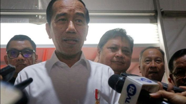 Jokowi Bakal Cecar Erick Thohir soal Transformasi PSSI Pekan Depan