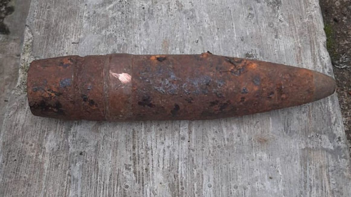 Mortir Aktif Ditemukan Tertimbun Tanah di Kalideres Jakbar