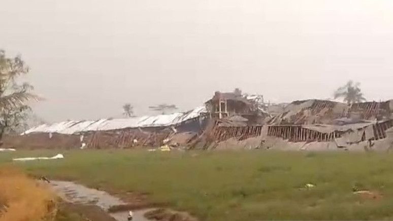 Puluhan Rumah di Cianjur Rusak Usai Diterjang Angin Puting Beliung