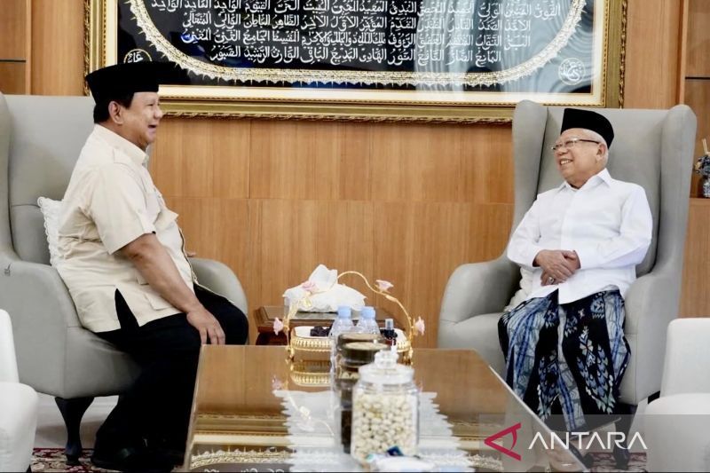 Prabowo Cium Tangan Ma'ruf Amin Saat Kunjungan Silaturahmi, Bahas Kebangsaan dan Pembangunan
