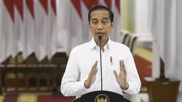 Sering Dikritik Karena Tak Konsisten Soal Kebijakan Pandemi, Jokowi: Wong Virusnya Juga Berubah-ubah