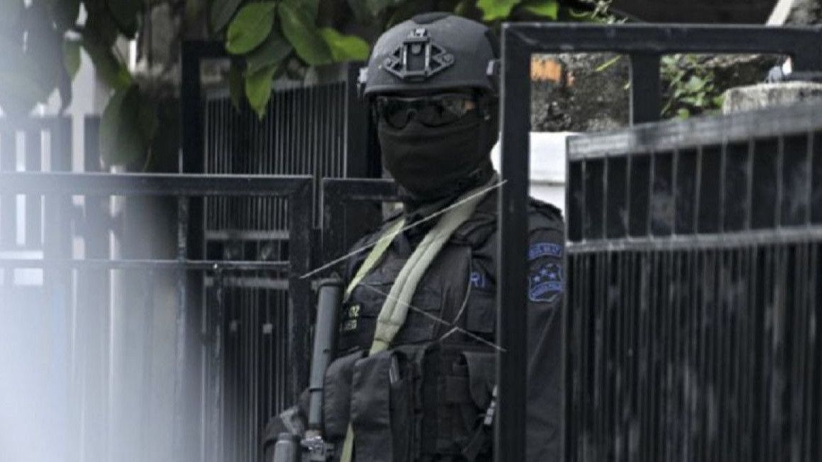 Densus 88 Tangkap 27 Teroris Jaringan Anshor Daulah Dalam Sehari