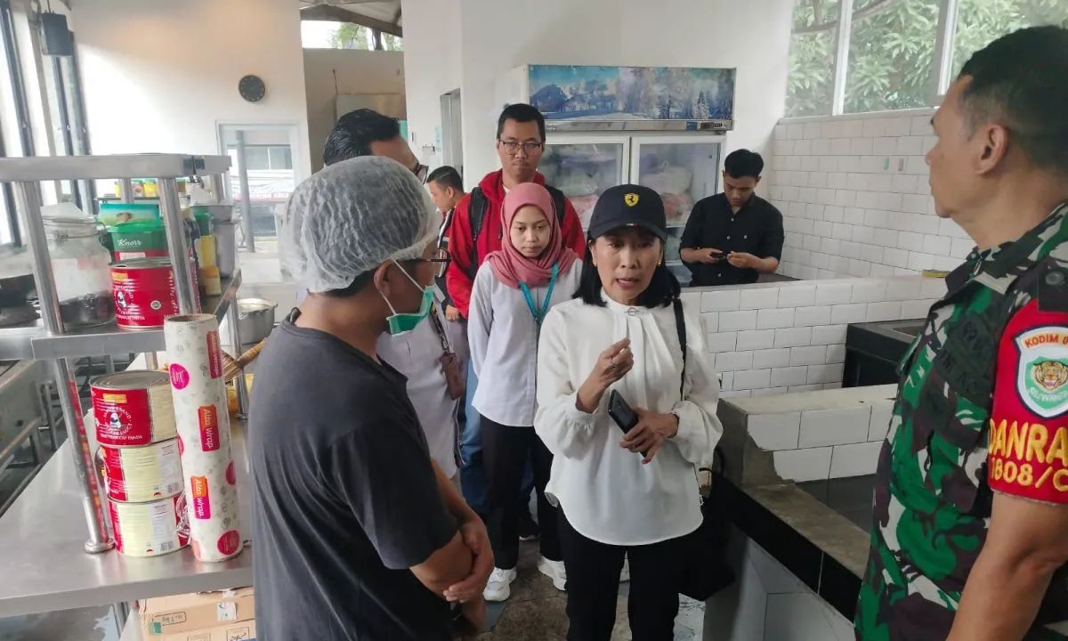 Ini Dia Biang Kerok 342 Siswa Bandung Keracunan MBG
