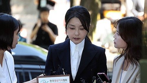 Mantan Ibu Negara Korea Selatan Ditangkap Atas Tuduhan Ikut Campur Pemilu