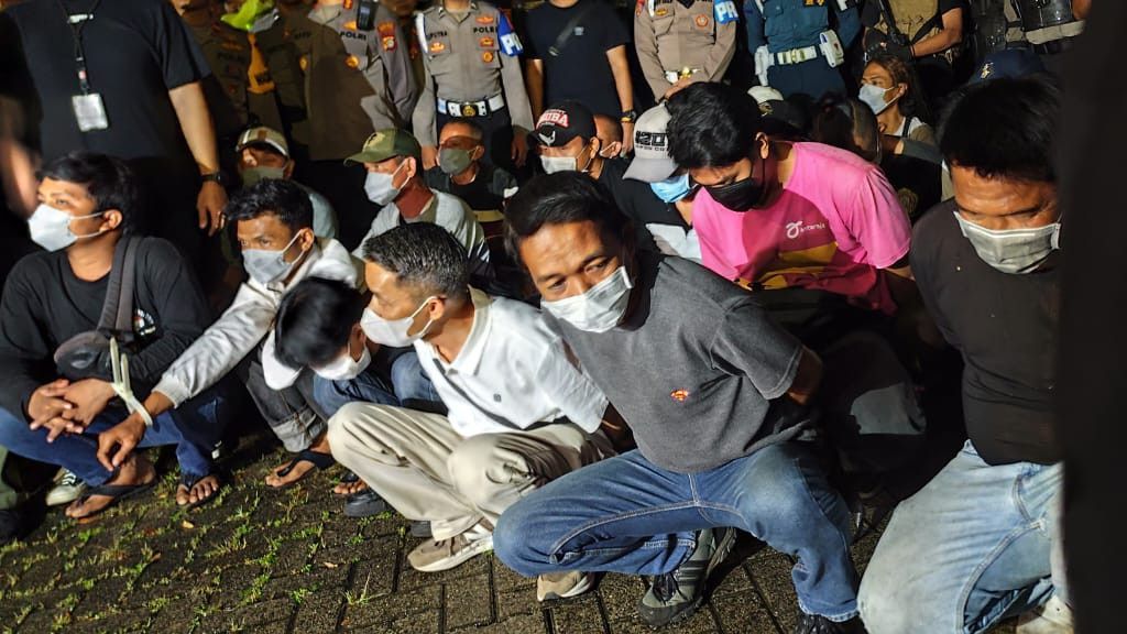 Puluhan Preman Terafiliasi Ormas di Jakbar Ditangkap, Pelaku Minta Jatah Bulanan Rp1 Juta ke PKL