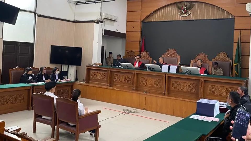 Nikita Mirzani Didakwa Peras Rp4 Miliar ke Bos Skincare, Uang Tutup Mulut Dipakai Bayar KPR