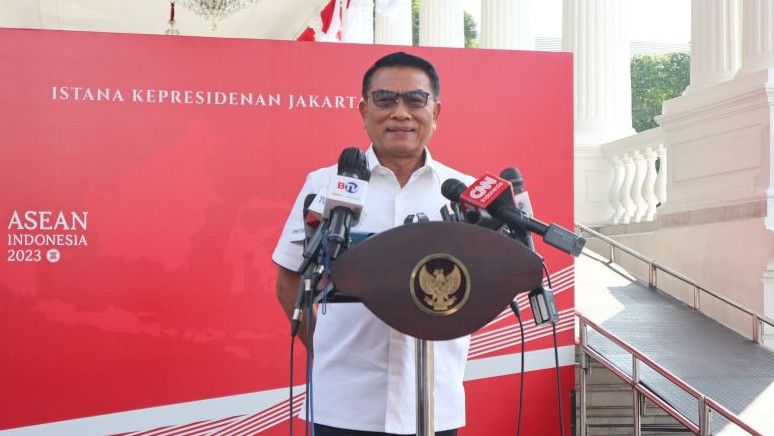 Pesan Tegas Moeldoko ke Rocky Gerung: Jangan Coba-Coba Ganggu Presiden Jokowi