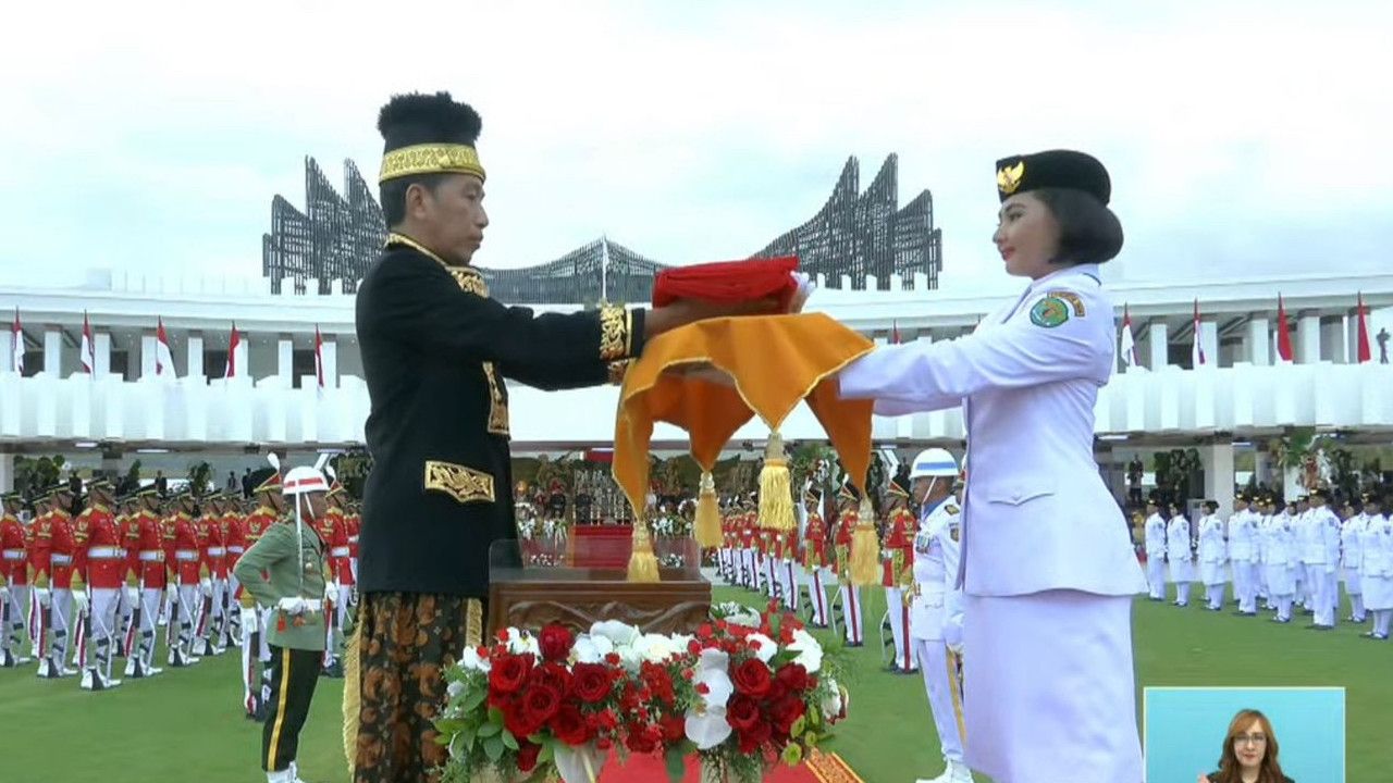 Presiden Jokowi Pimpin Penurunan Bendera Merah Putih di IKN Sore Ini