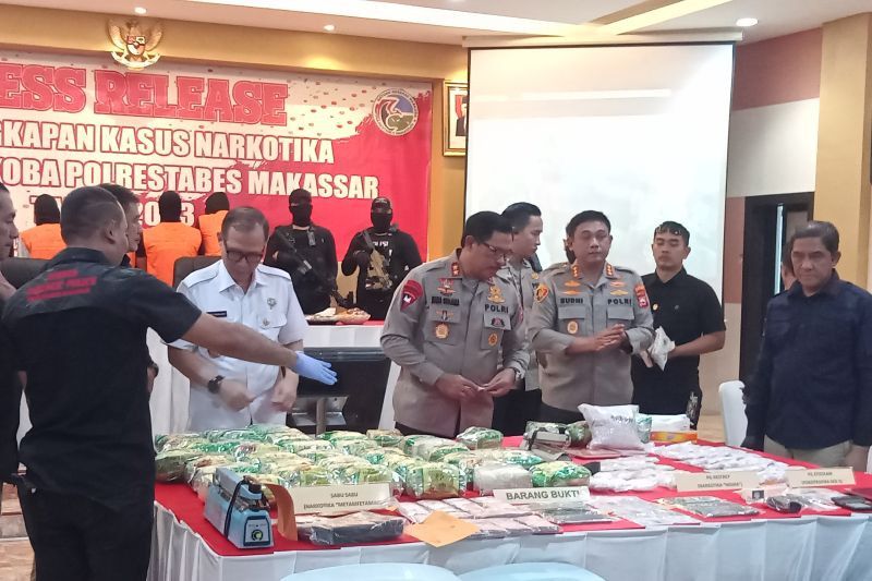 Kapolda Sulsel Irjen Nana Sebut 4 Tersangka Kasus Narkoba Diganjar 20 Tahun Penjara