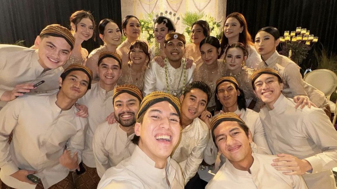 Potret Bridesmaid dan Groomsmen Pernikahan Thariq Halilintar dan Aaliyah Massaid, Ada Al Ghazali hingga Yuki Kato