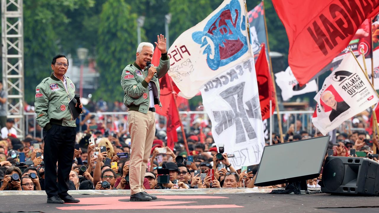 Tutup Kampanye di Solo dan Semarang, Ganjar: Jawa Tengah Mutlak Kandang Banteng