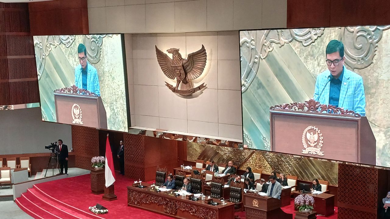 Resmi, DPR Setujui Beri Penghargaan Untuk Diri Sendiri di Akhir Masa Jabatan