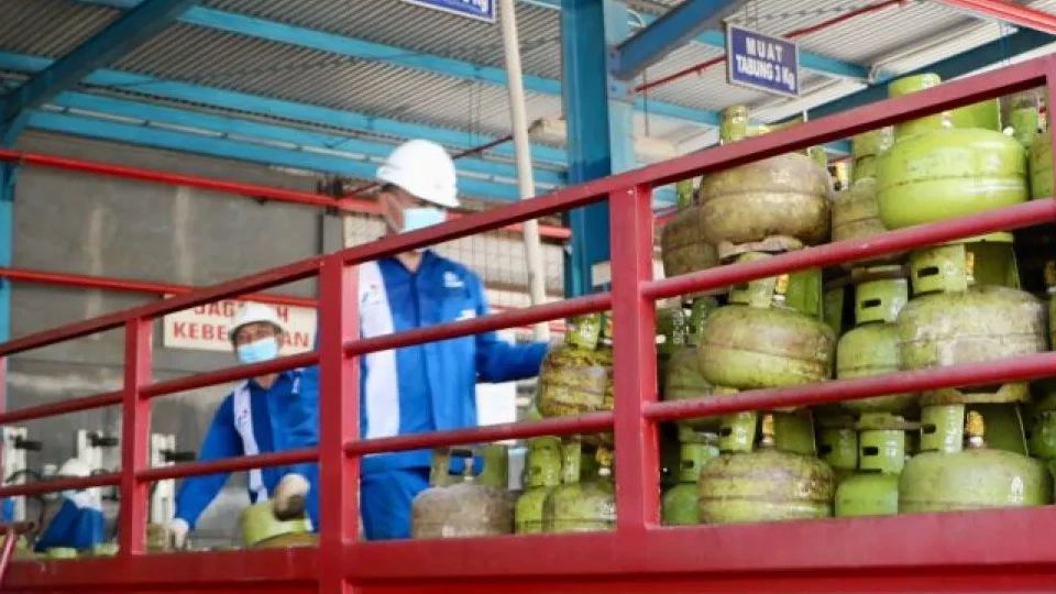 Pengecer Dilarang Jual LPG 3 Kg, Pertamina Fasilitasi yang Mau Naik Jadi Pangkalan Resmi