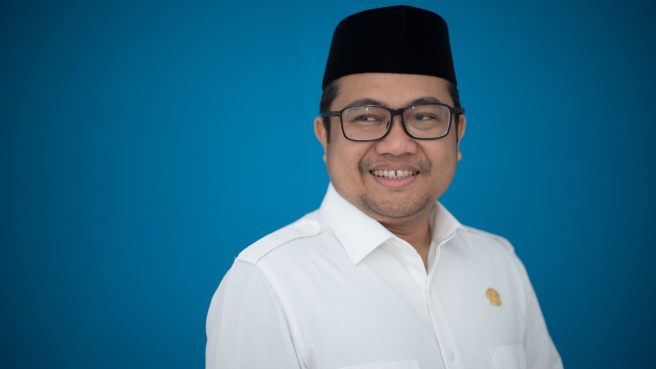 Ikut Dangdutan dan Tak Bermasker, Wakil Ketua DPRD Sulsel Disorot