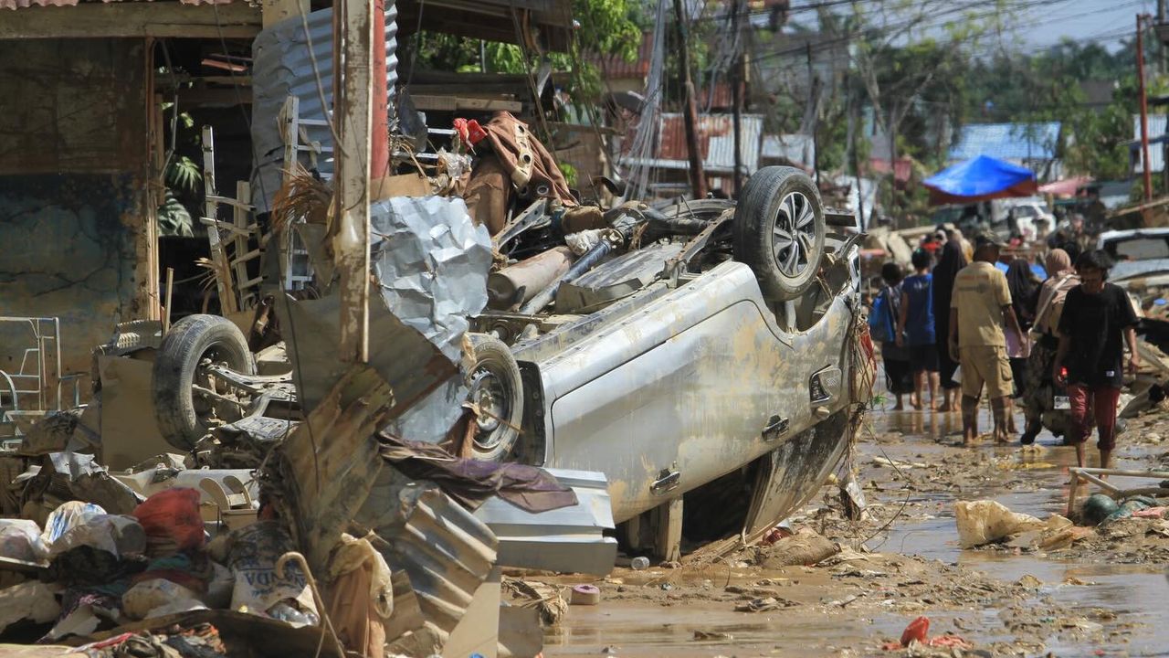 Prabowo Klaim Pemerintah Kerja Cepat Atasi Bencana tapi Warga Tamiang Berkata Sebaliknya