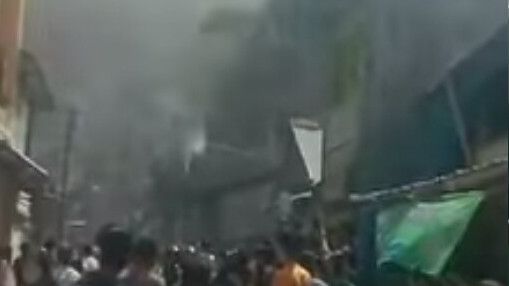 Kebakaran di Lorong 10 Makassar, 2 Alphard dan 20 Motor Hangus