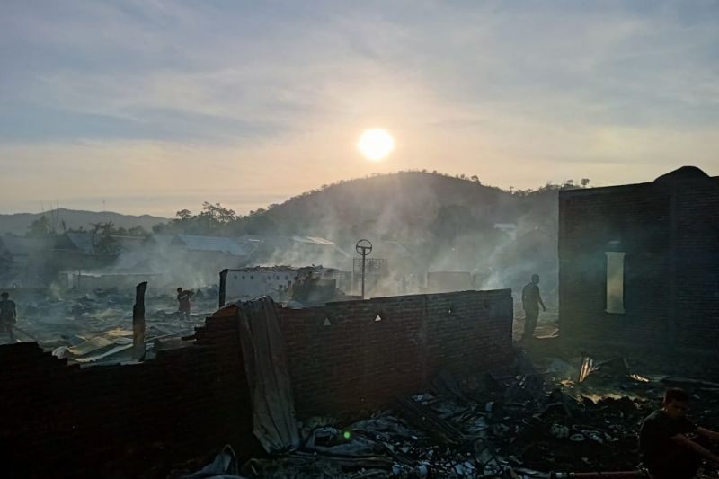Sebanyak 63 Rumah Terbakar di Bima, Diduga dari Api Pembakaran Sampah