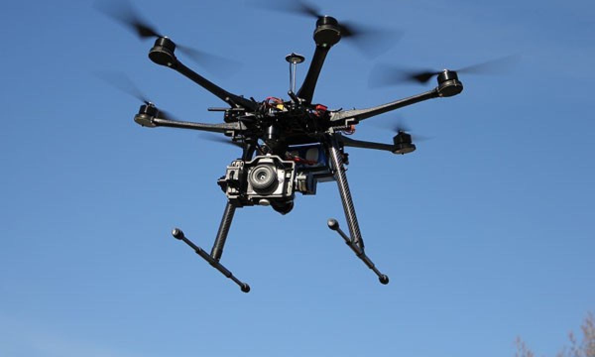Drone yang Berputar di Atas Kantor Kejagung Bukan untuk Mengintai