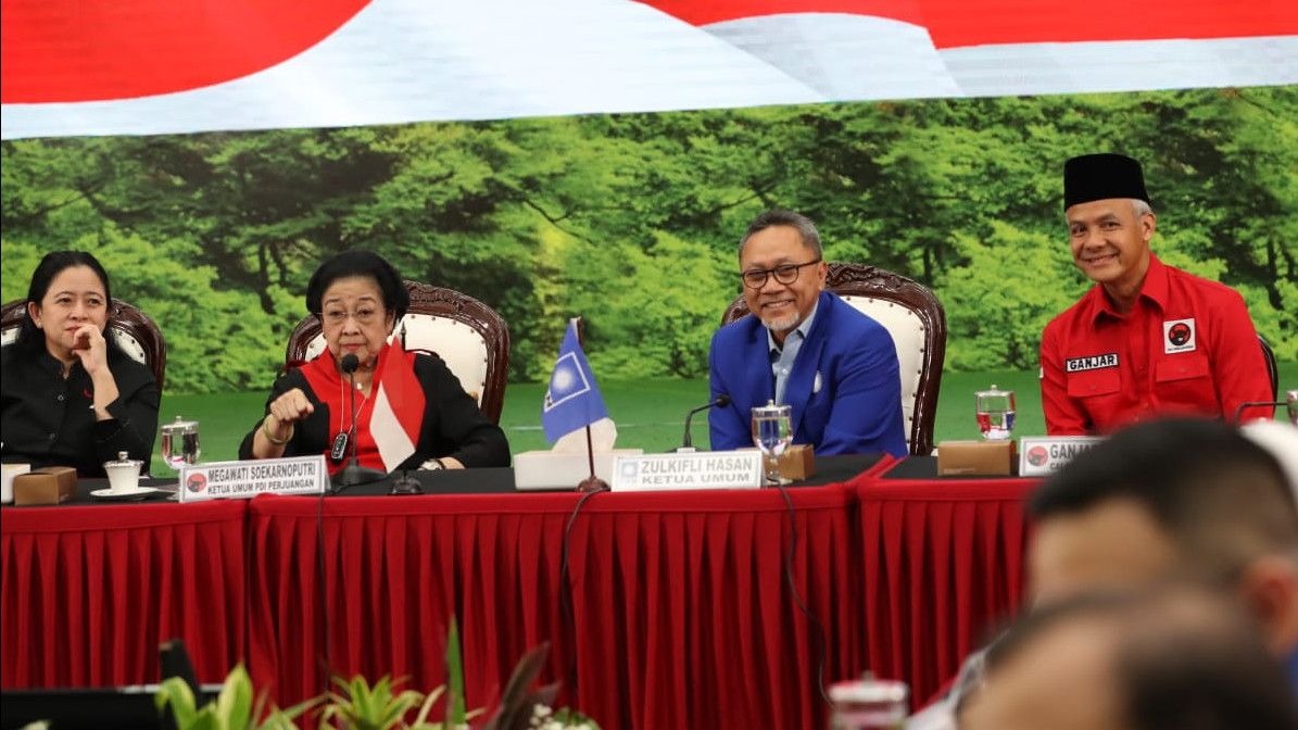 Sanjung Megawati dalam Pertemuan PAN-PDIP, Zulkifli Hasan: Kami Banyak Dibantu Bu Mega