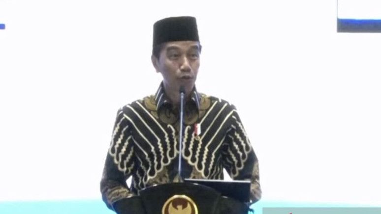 Jokowi: Guru Bukan Lagi Sekedar Seorang yang Digugu, Melainkan Tokoh yang Menentukan Laju Peradaban Bangsa