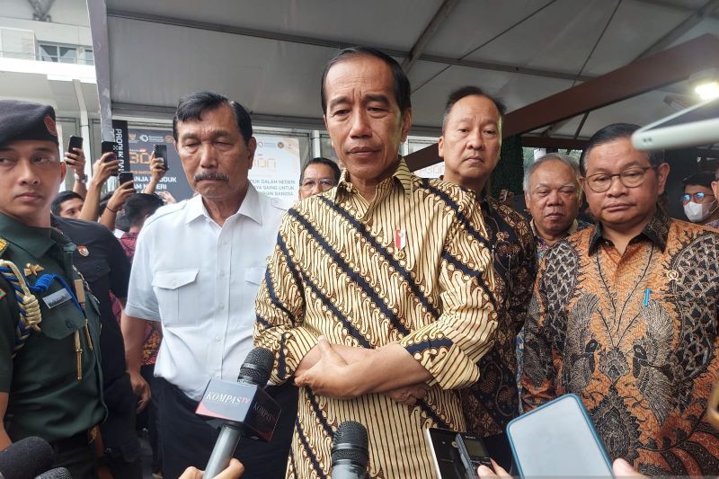 Soal Larangan Impor Baju Bekas, Jokowi: Ganggu Industri Tekstil Dalam Negeri