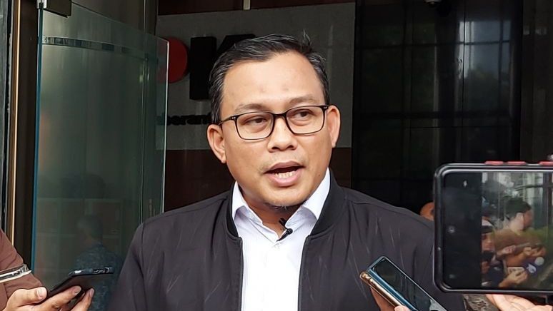 KPK Hadirkan Eks Menkop UKM Syarief Hasan Dalam Sidang Kasus LPDB-KUMKM