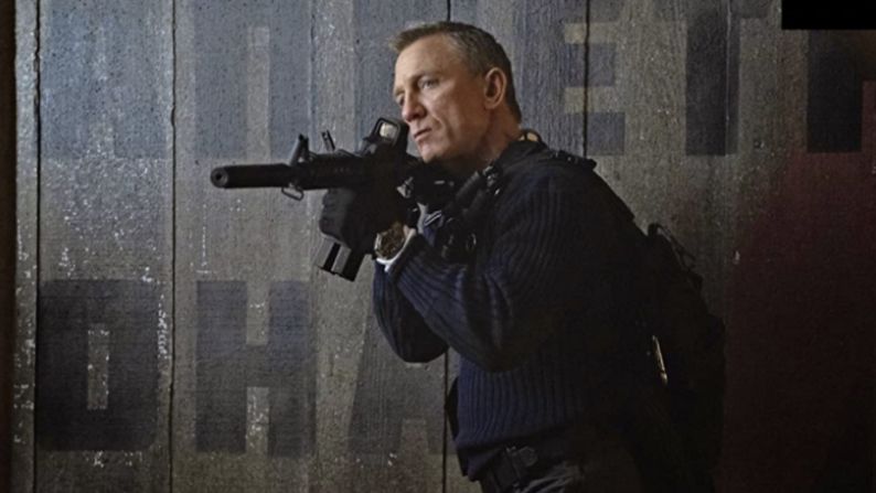 Momen Emosional Daniel Craig Pamit dari James Bond