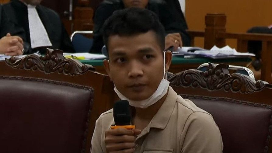 ART Sambo Kena Semprot Hakim Lagi, Kali Ini Soal Sosok yang Pasang CCTV di Sekitar Kompleks Polri Duren Tiga