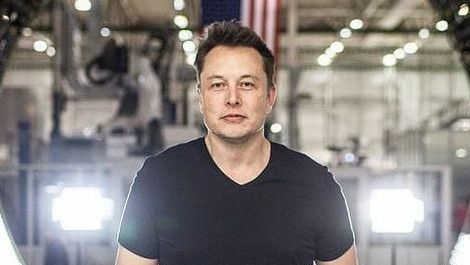 Musk Sebut Tesla Dapat Turunkan Harga Mobil Jika Inflasi Melambat