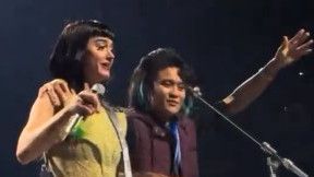 Bukan Hanya Ariana Grande, Johnson Wen Juga Pernah Bikin Onar di Konser Katy Perry hingga Piala Dunia