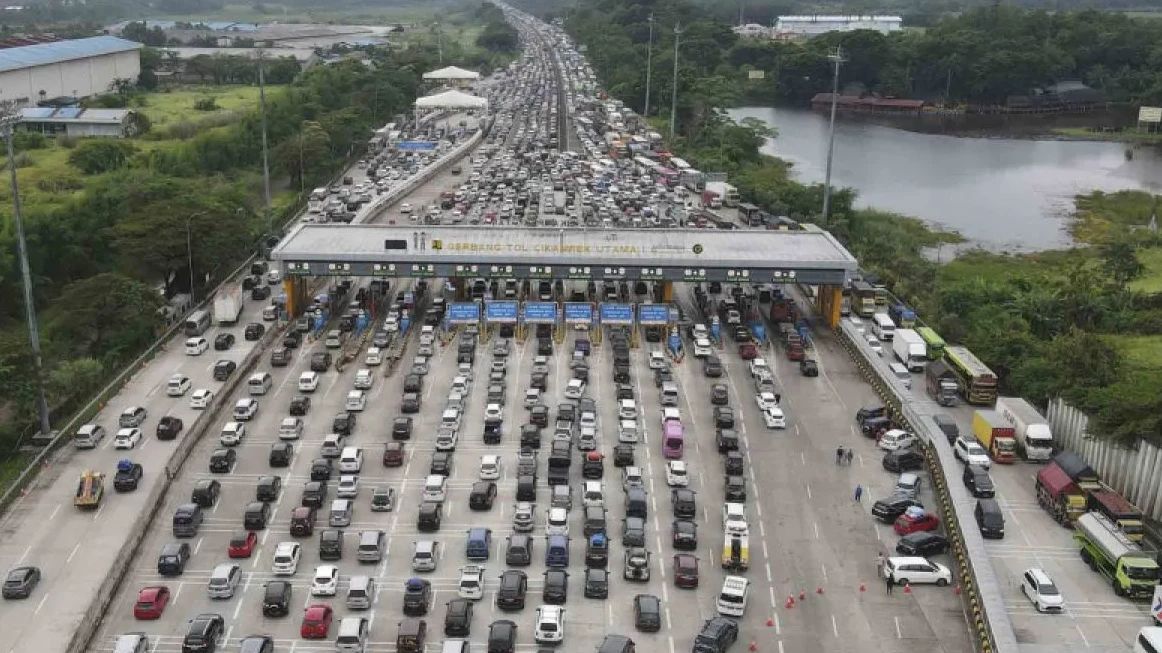 191 Ribu Kendaraan Tinggalkan Jabodetabek Pada H-3 Libur Panjang Maulid Nabi Muhammad