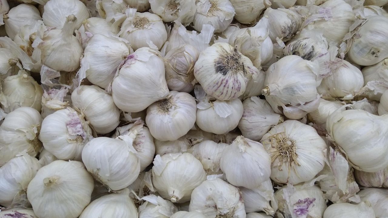 Harga Bawang Putih per Kilo Naik Drastis, dari Rp5000-an Menjadi Nyaris Rp50 Ribu