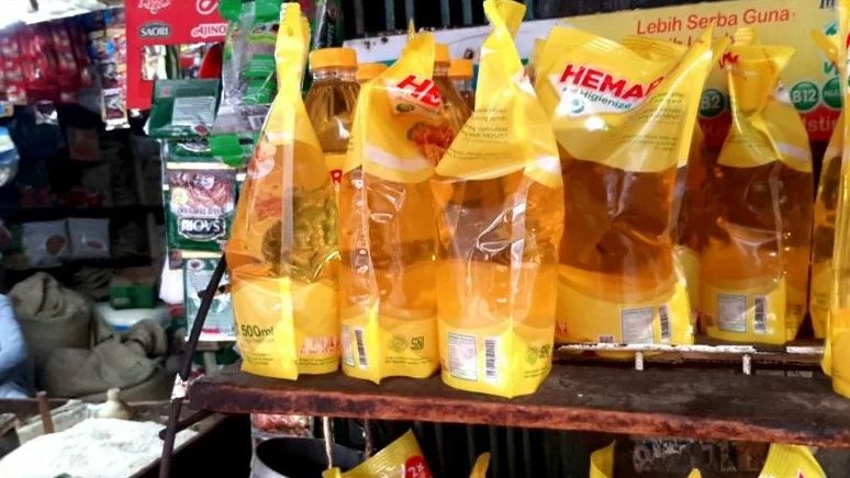 Disperindag Kabupaten Tangerang Bakal Distribusikan 2.400 Liter Minyak Goreng ke Pelaku UMKM